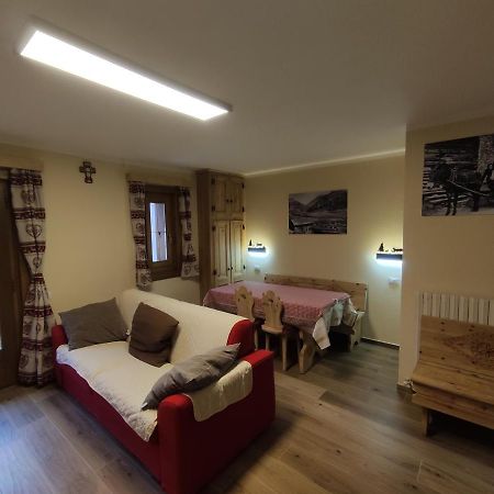 Appartamenti La Romantica Livigno Exterior photo